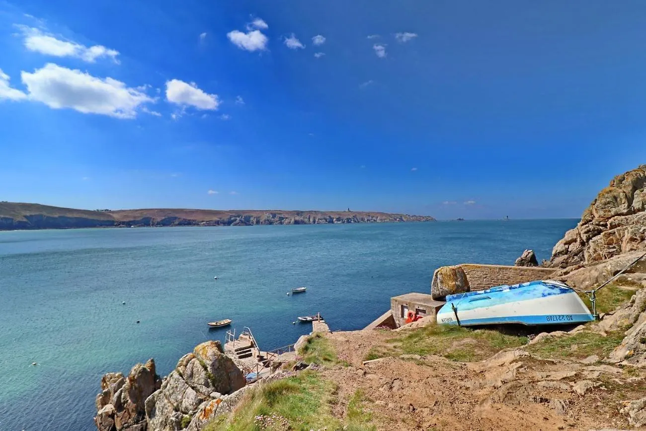 303 La Villa Courlis Les Pieds Dans L Eau Plouhinec  0*, Plouhinec (Finistere)